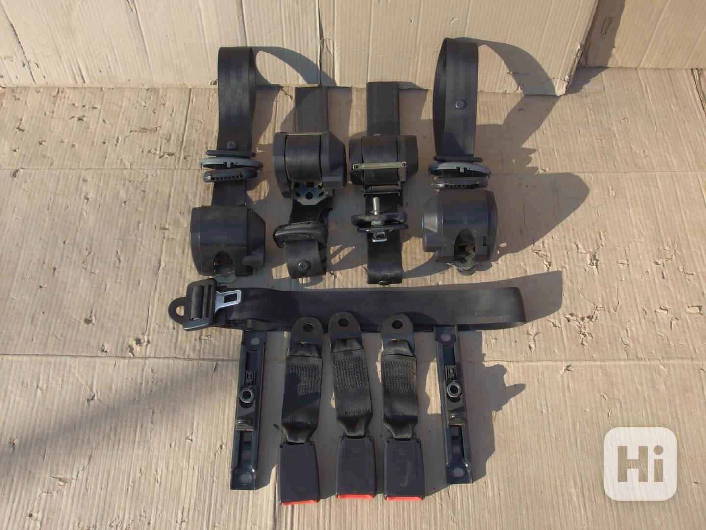 Sada bezpečnostních pásů Škoda Felicia - foto 1