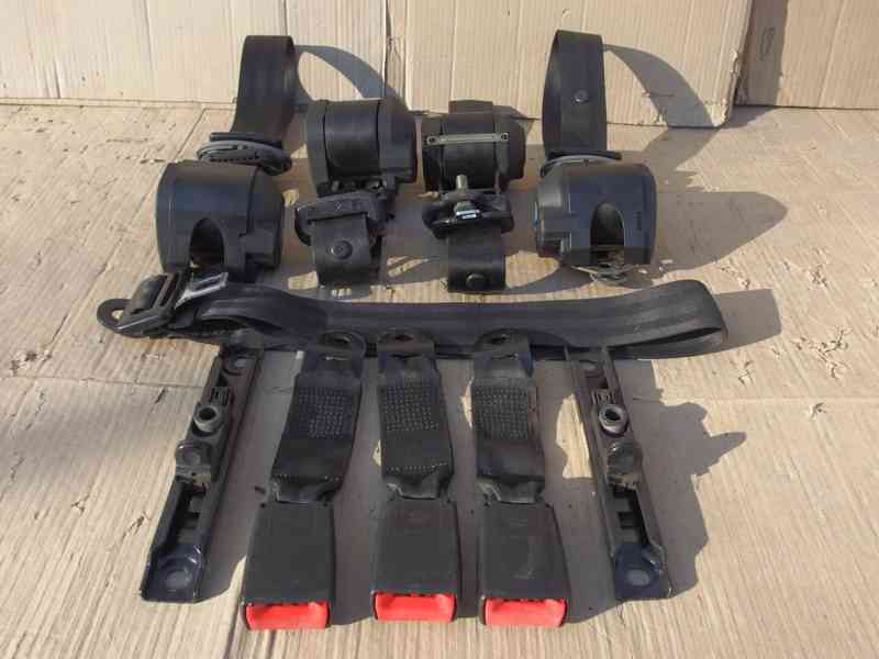 Sada bezpečnostních pásů Škoda Felicia - foto 2