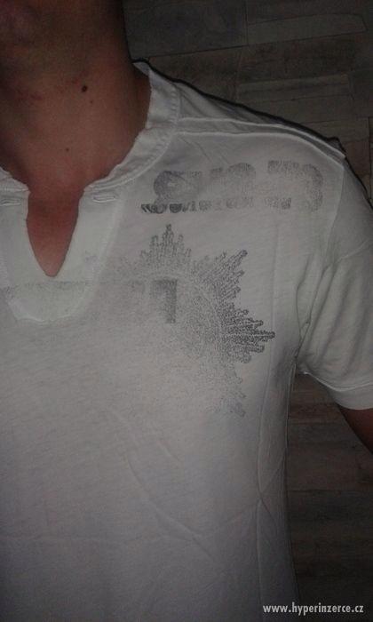 pánské bílé tričko Guess - foto 3