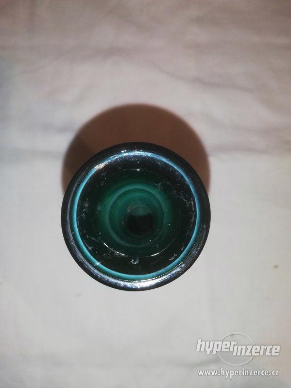 Malachit - zelená váza s popelníkem - foto 3