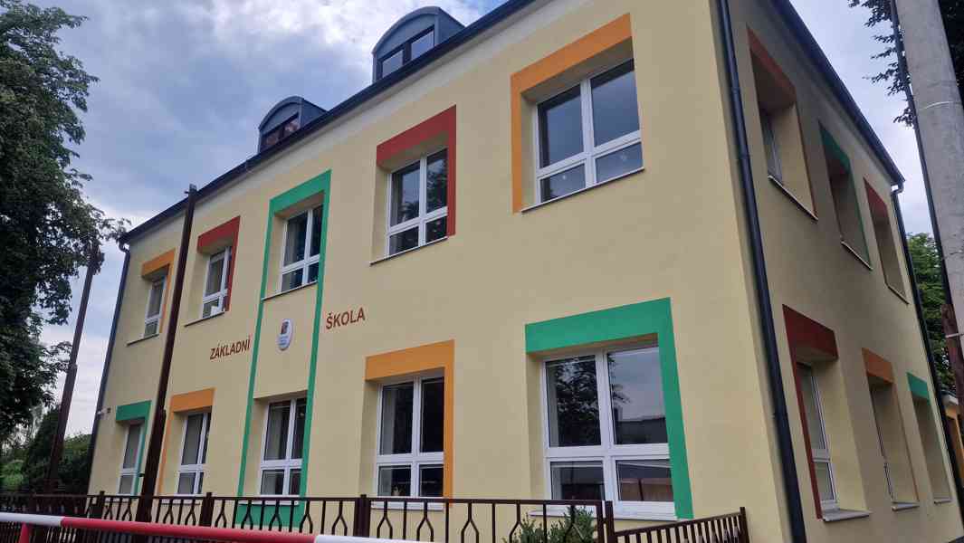 🏡 PRODEJ PROSTORNÉHO BYTU 4+1 📍 Vintířov u Sokolova - foto 15