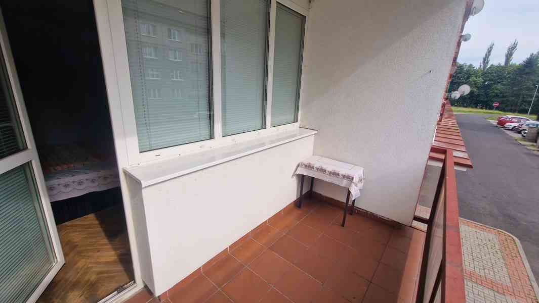 🏡 PRODEJ PROSTORNÉHO BYTU 4+1 📍 Vintířov u Sokolova - foto 5