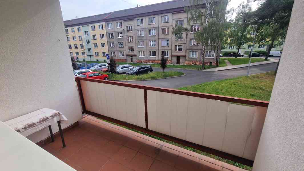 🏡 PRODEJ PROSTORNÉHO BYTU 4+1 📍 Vintířov u Sokolova - foto 4