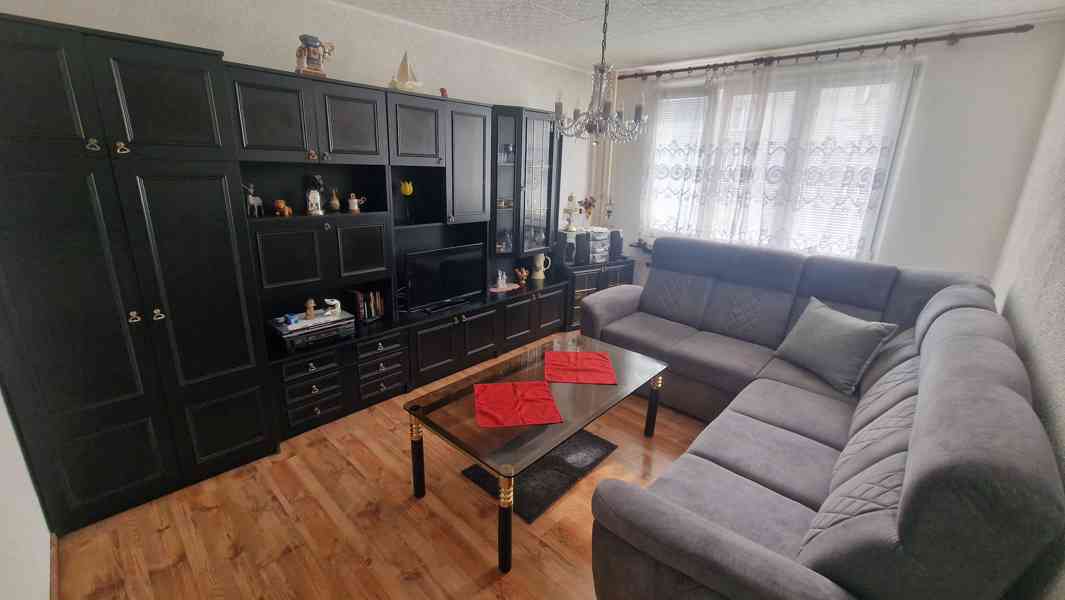🏡 PRODEJ PROSTORNÉHO BYTU 4+1 📍 Vintířov u Sokolova - foto 6