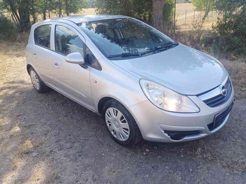 Opel Corsa D 1.2 16V 59Kw RV.2007 - NOVÁ STK  - foto 16
