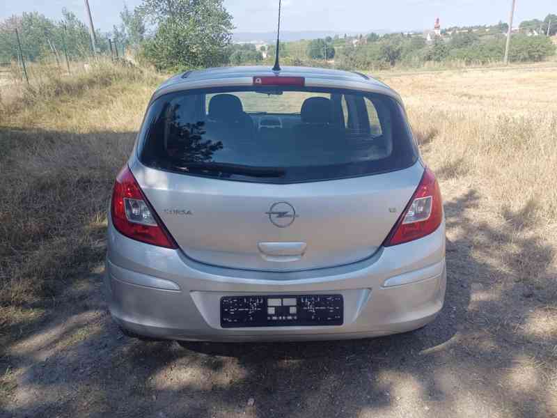 Opel Corsa D 1.2 16V 59Kw RV.2007 - NOVÁ STK  - foto 14