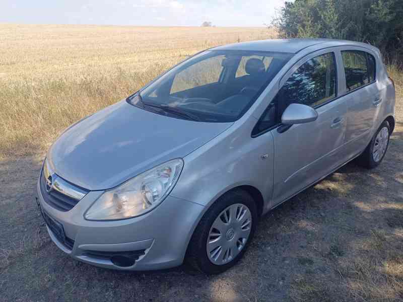 Opel Corsa D 1.2 16V 59Kw RV.2007 - NOVÁ STK  - foto 10
