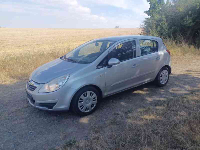Opel Corsa D 1.2 16V 59Kw RV.2007 - NOVÁ STK  - foto 7