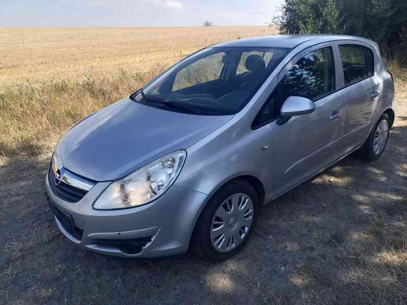 Opel Corsa D 1.2 16V 59Kw RV.2007 - NOVÁ STK  - foto 1