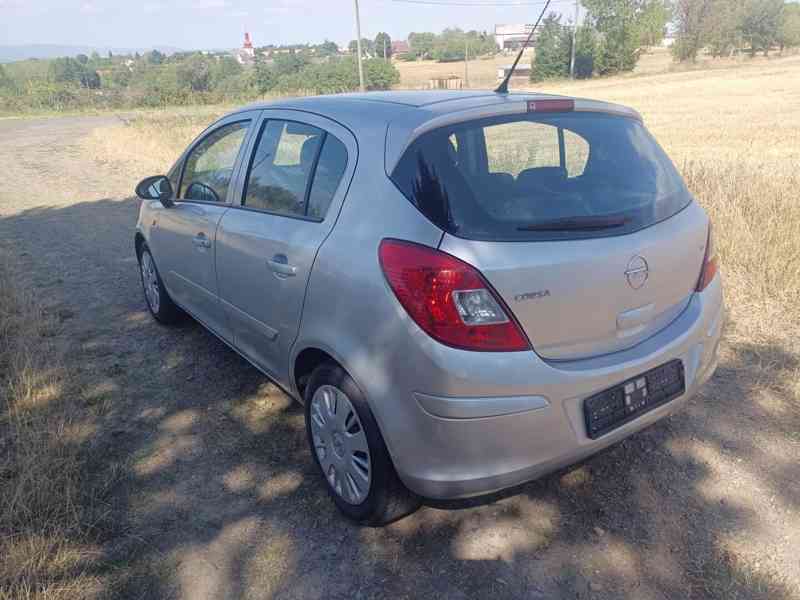 Opel Corsa D 1.2 16V 59Kw RV.2007 - NOVÁ STK  - foto 13