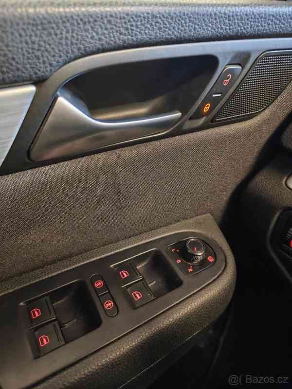 Volkswagen Sharan 2,0   Prodám vozidlo - foto 7