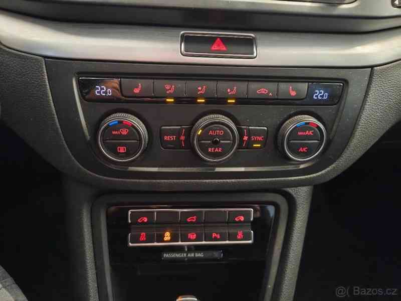 Volkswagen Sharan 2,0   Prodám vozidlo - foto 10