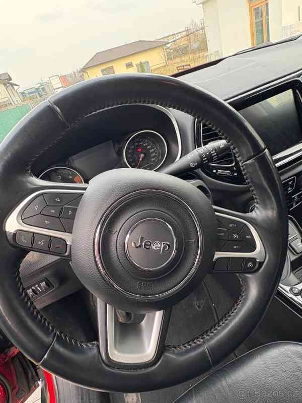 Jeep Compass 2,0   12/2017 D limited 4x4 1.maj - foto 8