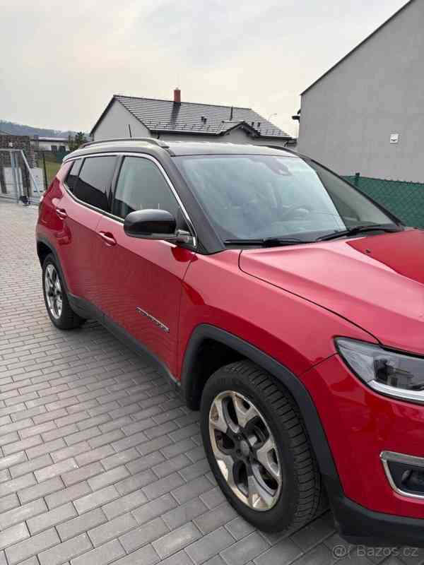 Jeep Compass 2,0   12/2017 D limited 4x4 1.maj - foto 2