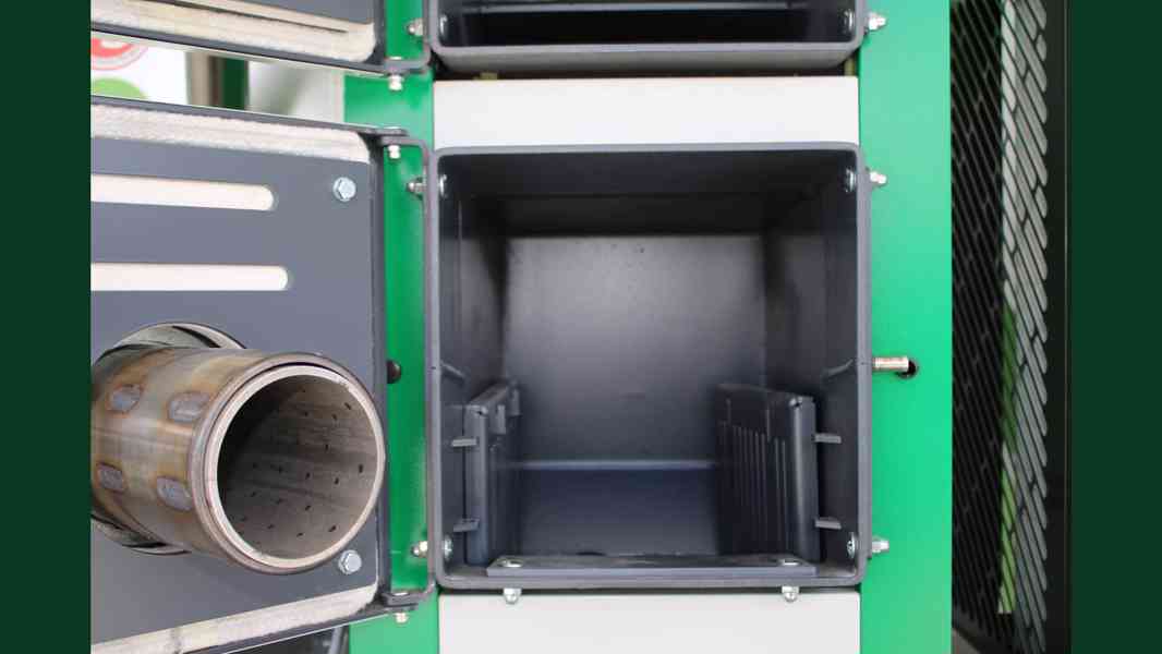 Kotel na dřevo/pelety 18kW - foto 3