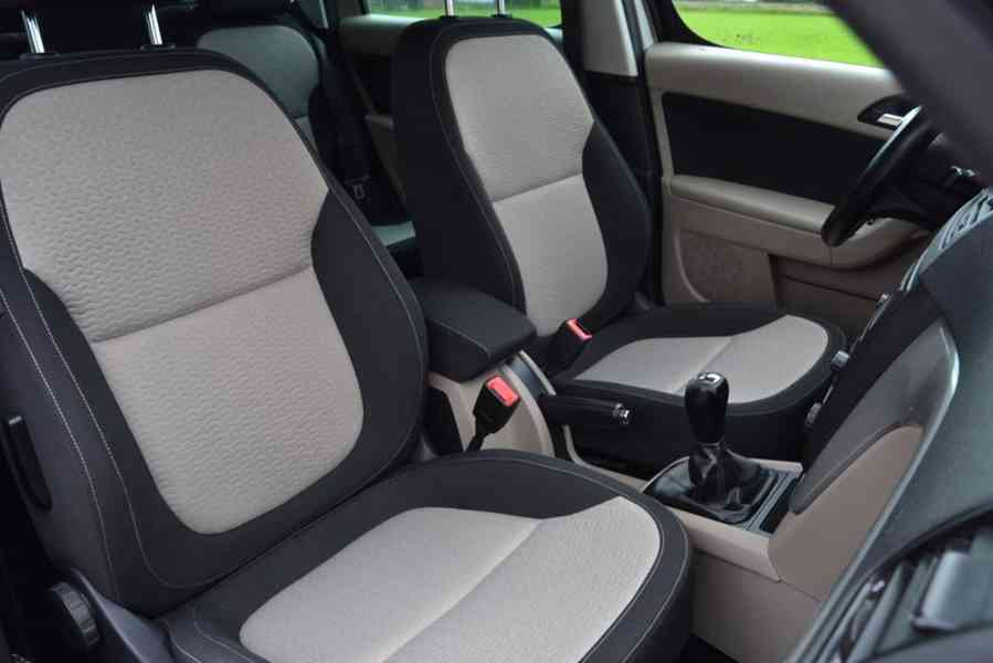 Škoda Yeti 1.2 TSI 77kW Experience - foto 16