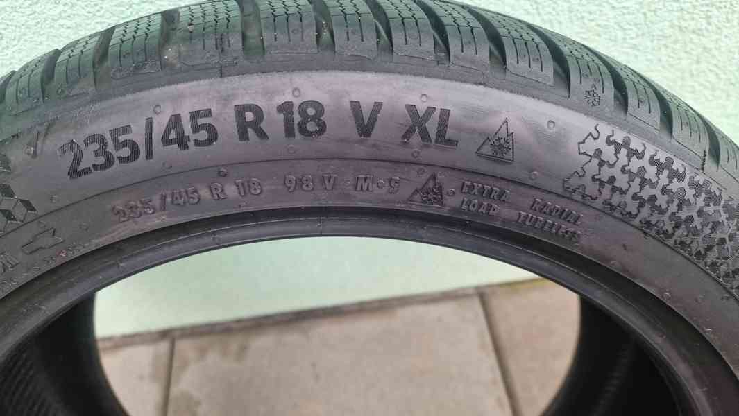 Prodám 1ks zimní pneu Continental Winter Contact 235-45/18 - foto 10