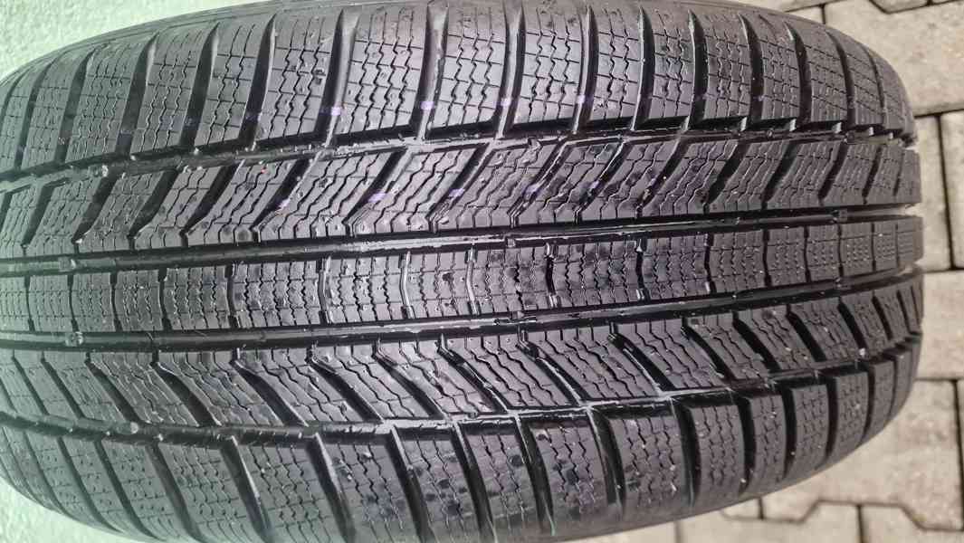 Prodám 1ks zimní pneu Continental Winter Contact 235-45/18 - foto 4