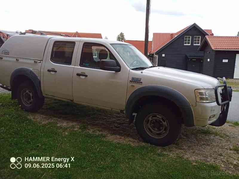 Ford Ranger 2,5 TDCI - foto 11