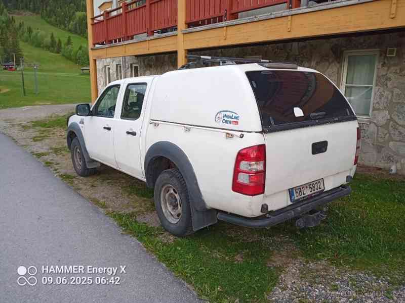 Ford Ranger 2,5 TDCI - foto 10