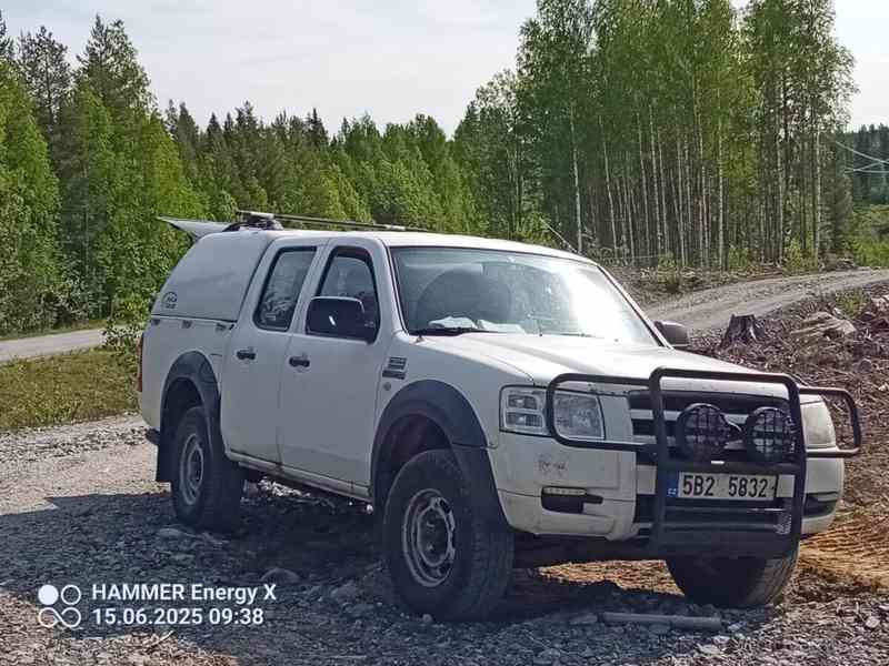 Ford Ranger 2,5 TDCI - foto 5