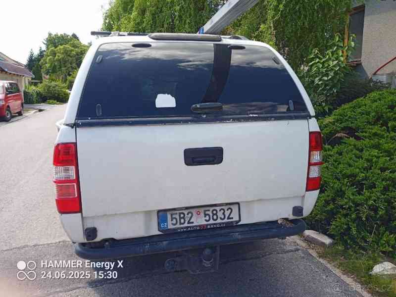 Ford Ranger 2,5 TDCI - foto 7