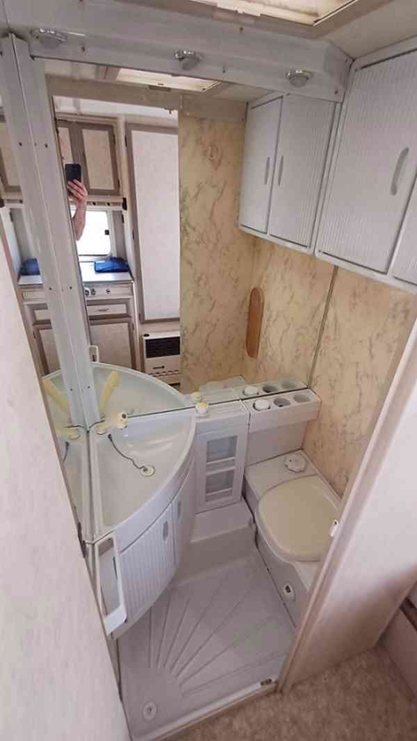 Karavan TEC 450 + velký předstan + nová STK + 100 km//h - foto 12