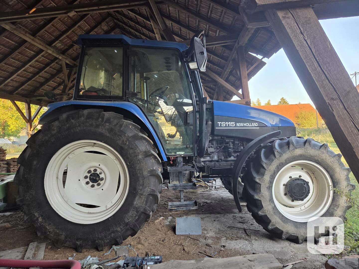 New Holland TS 115, r. 2003, 6 600 mth, STK 2029 - foto 1