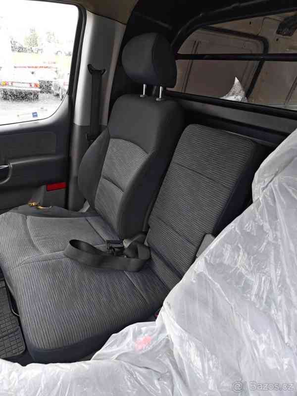 Hyundai H 1 2,5 - foto 12