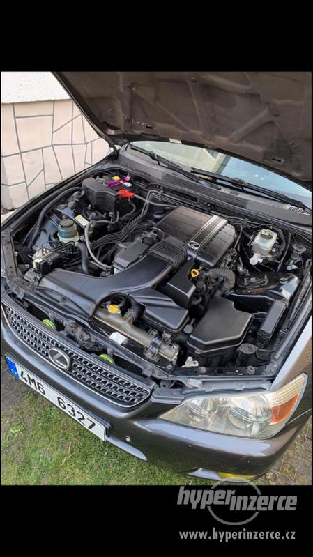 Lexus IS200 - foto 5