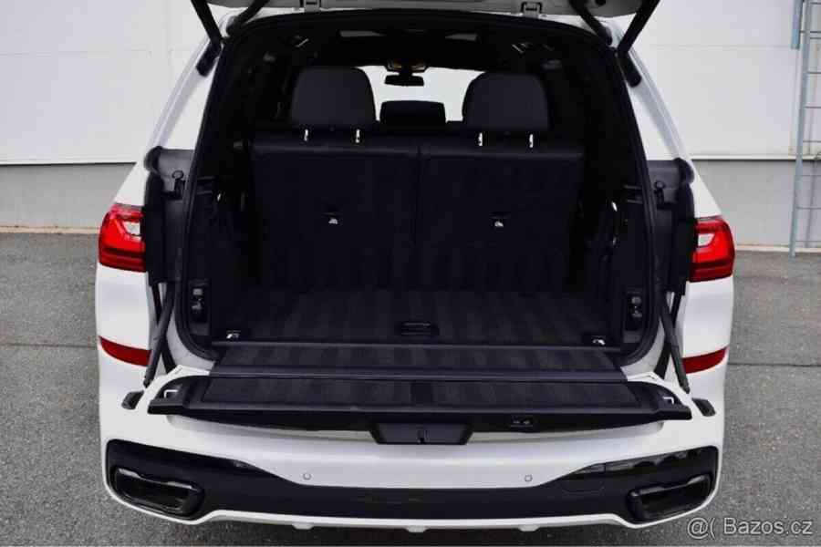 BMW X7 4,4   M50i 390KW/2021/7MIST/TAŽNÉ/PA - foto 3