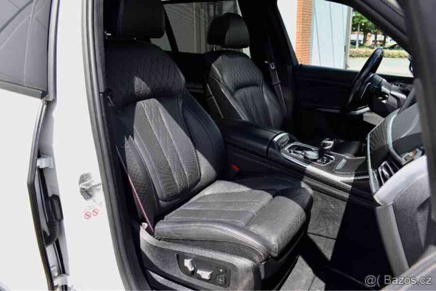 BMW X7 4,4   M50i 390KW/2021/7MIST/TAŽNÉ/PA - foto 16