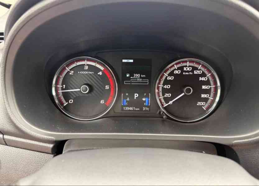 Mitsubishi L200, 2,3 - foto 8