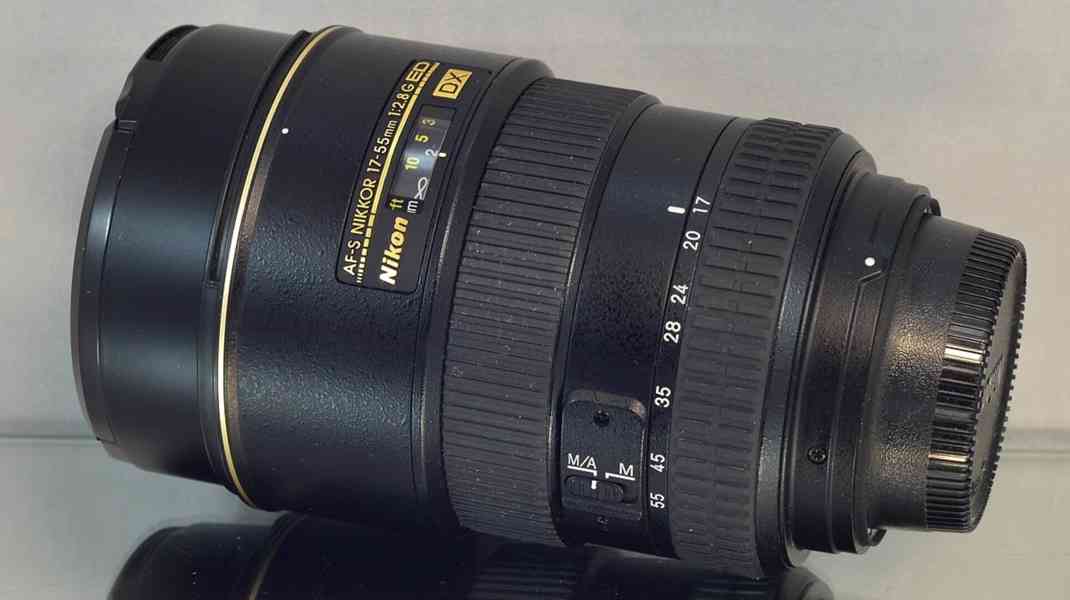 Nikon AF-S NIKKOR 17-55mm f/2.8 G IF ED **DX 1:2.8  - foto 7