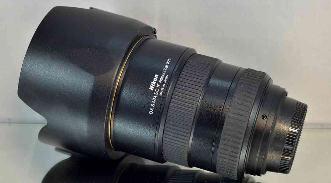 Nikon AF-S NIKKOR 17-55mm f/2.8 G IF ED **DX 1:2.8  - foto 10