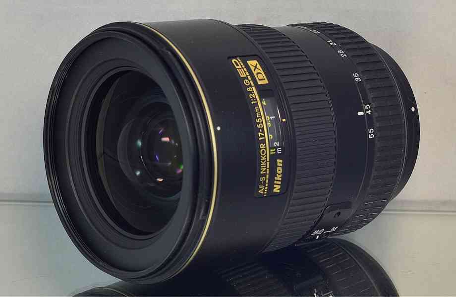 Nikon AF-S NIKKOR 17-55mm f/2.8 G IF ED **DX 1:2.8  - foto 5