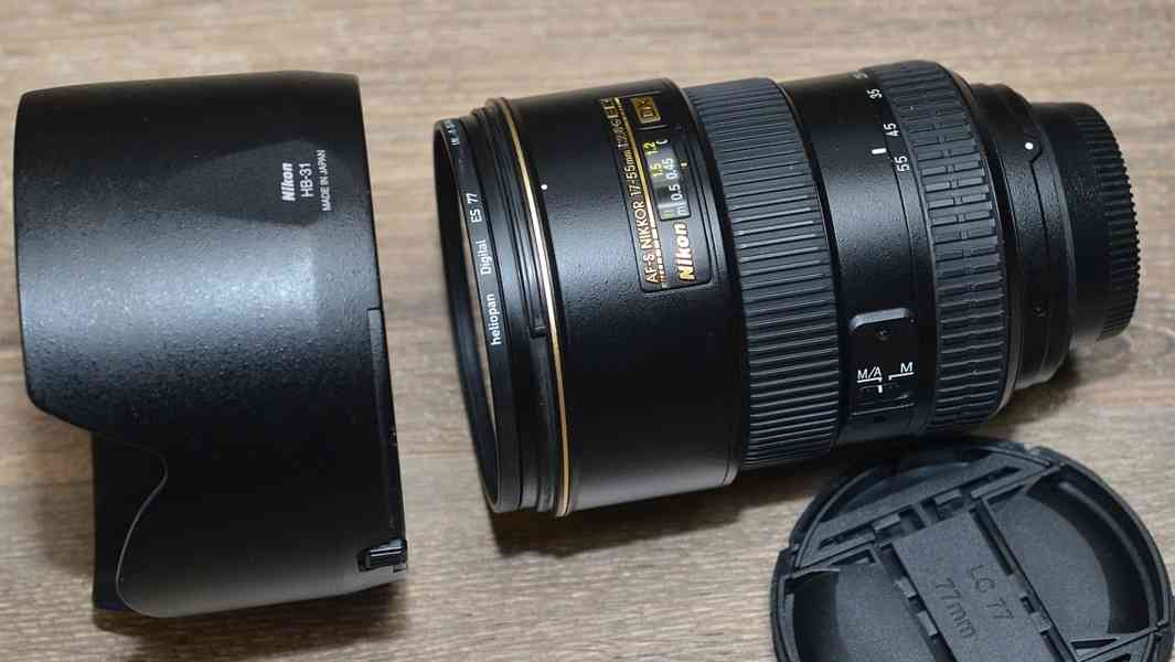 Nikon AF-S NIKKOR 17-55mm f/2.8 G IF ED **DX 1:2.8  - foto 3