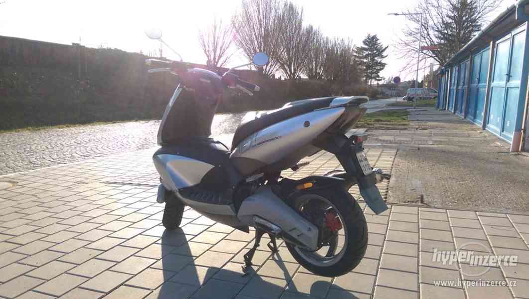 Aprilia Area 51 - foto 3