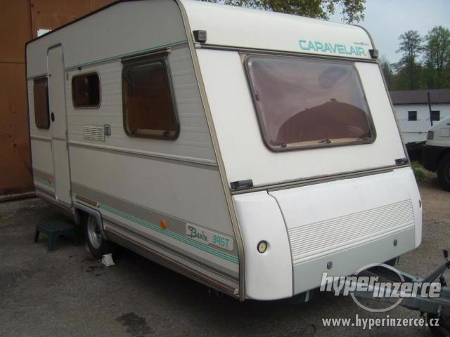 Prodám krásný karavan CARAVELAIR Bamba395T - foto 1