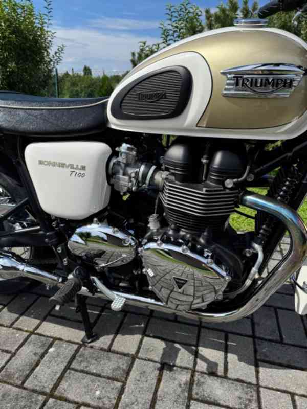 Triumph Bonneville T100 - foto 5