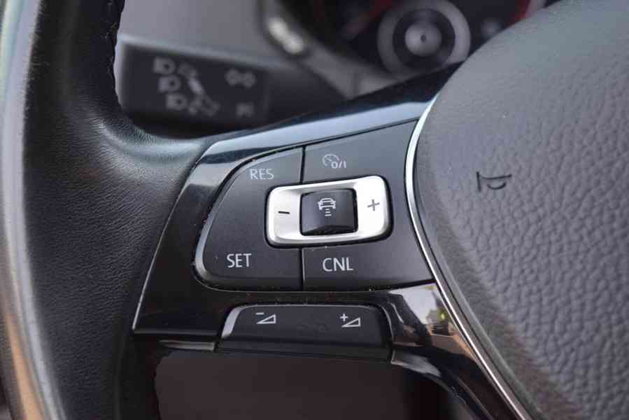 Volkswagen Sharan 2,0TDI Allstar 135kw - foto 17