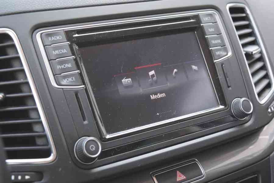 Volkswagen Sharan 2,0TDI Allstar 135kw - foto 15