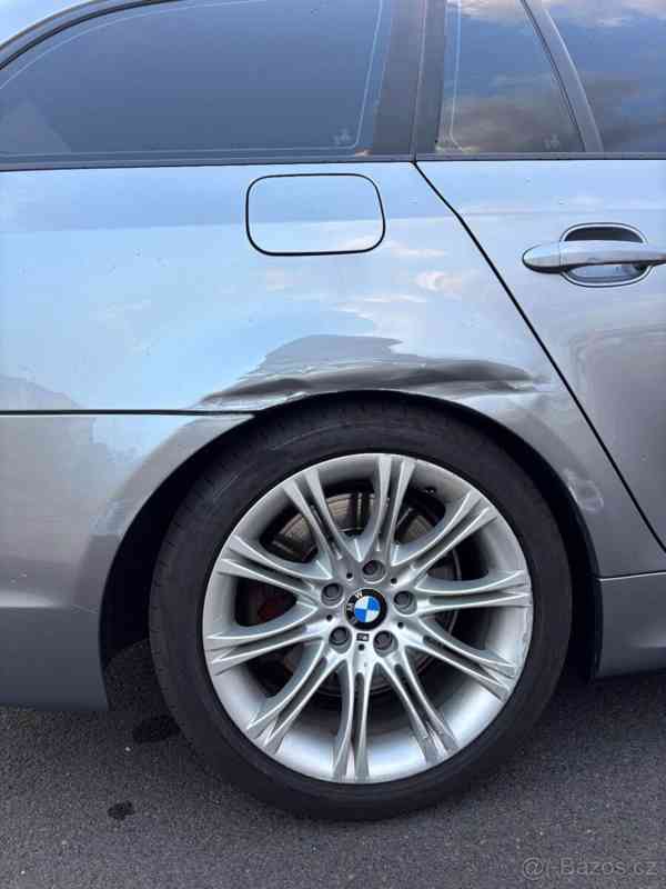 BMW Řada 5 535d e61 - foto 3