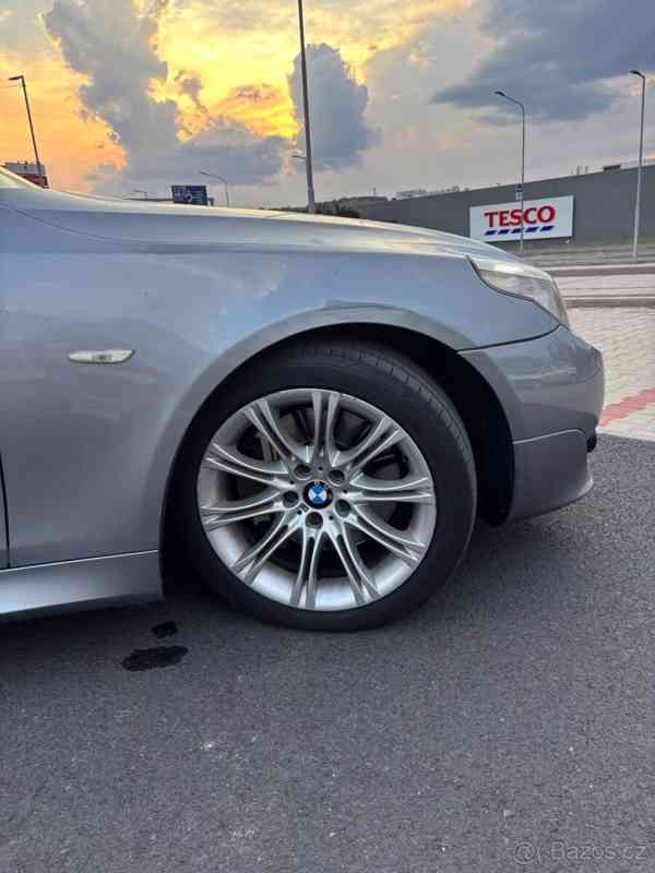 BMW Řada 5 535d e61 - foto 4