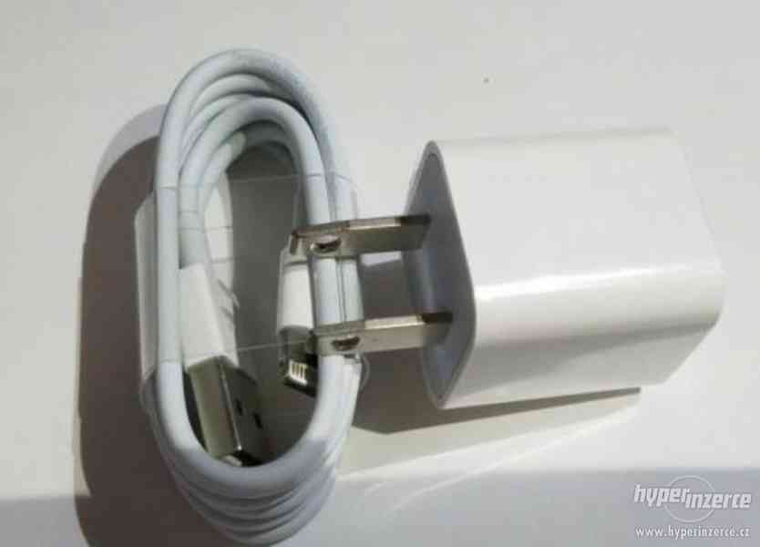 Prodam novou iPhone, iPod,iPad nabijecku + USB Lkabelem nove