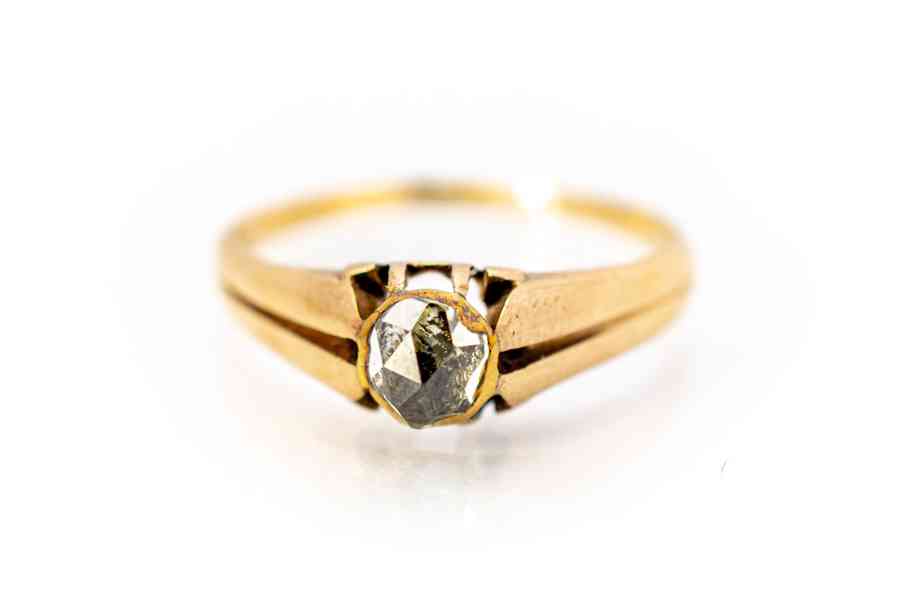 Prsten s diamantem - foto 1