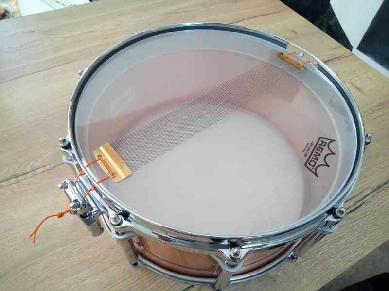 Malý buben Pearl Free Floater Bronze 14" x 6,5" - foto 3