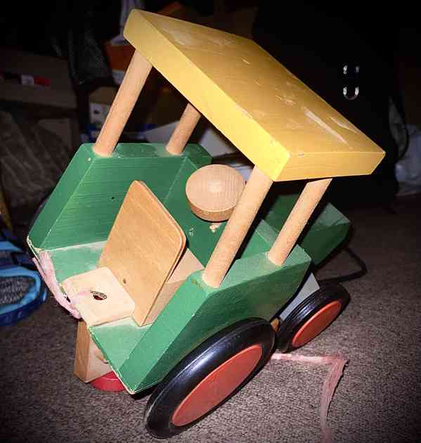 Dřevěný traktor - foto 2