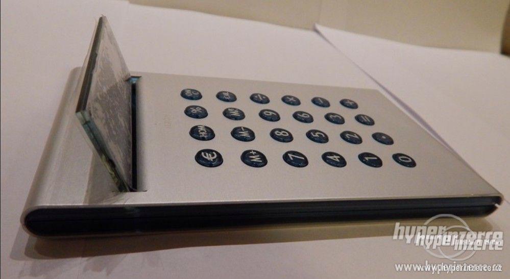 Kalkulátor hliníkový Lexon Zero2 (EURO) - foto 1