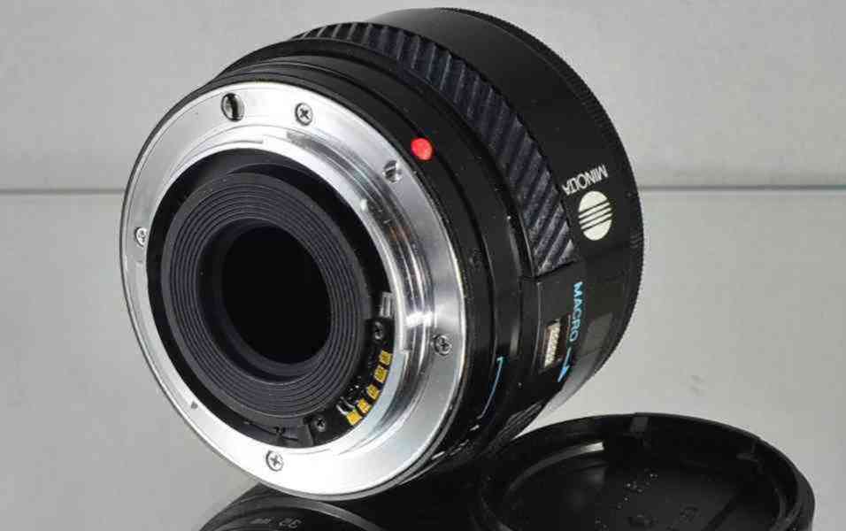 pro Sony - MINOLTA AF 35-70mm F4 MACRO *A-mount - foto 3